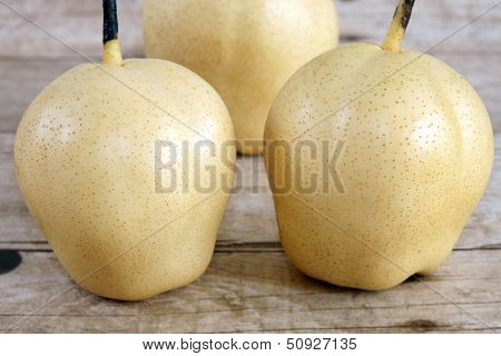 Chinese Ya Pears