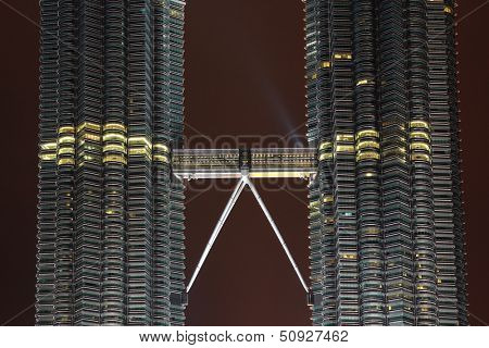 KUALA LUMPUR, MALAYSIA - AUGUST 2013 : A double decker skybridge on the 41st and 42nd floor connecting Petronas Twin Tower in Kuala Lumpur, Malaysia at night on August 10, 2013