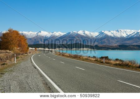 Autumn  Road.  Fairlie-Tekapo Road, Canterbury, New Zealand