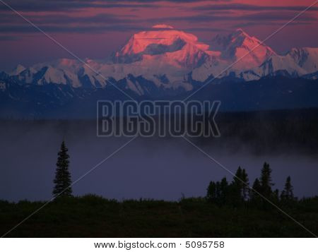 Lever du soleil sur Mt Mckinely