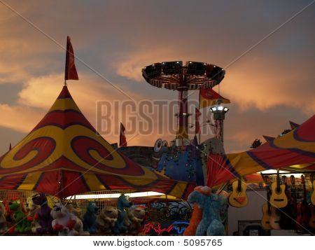Coucher de soleil de carnaval