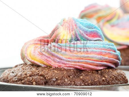 chocolate cupcakes in muffin baking tray