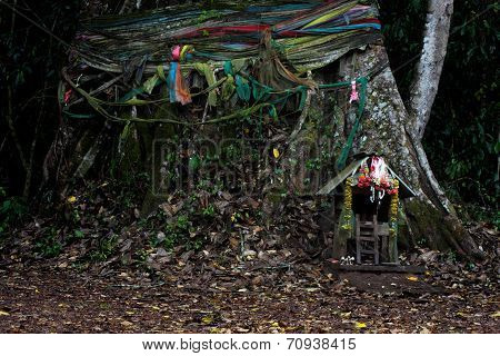 Shrine joss House