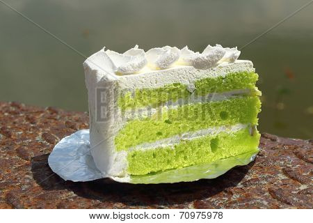 Green tea cake sweet