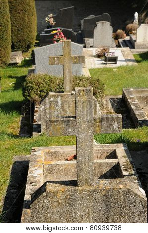 France, The Cemetery Of Mareil Sur Mauldre