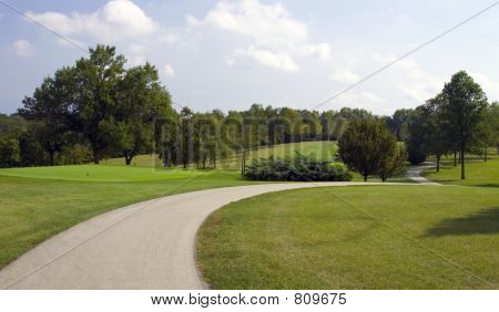 kurvenreiche Cart-Pfad