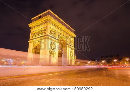 Arch of Triumph of the Star in Paris (France) at night