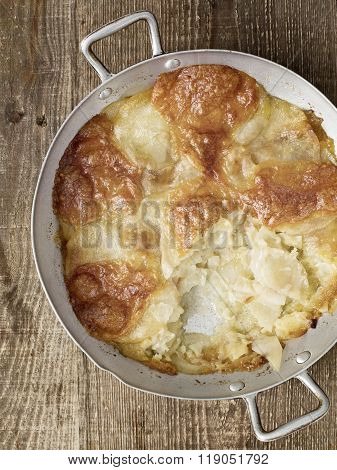 Rustic English Pub Grub Pan Haggerty