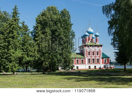 The red church on the Volga river shore in the town of Uglich