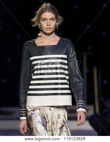 Tommy Hilfiger - Fall Winter 2016 Collection