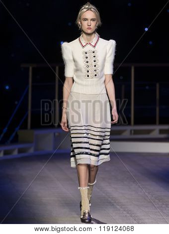 Tommy Hilfiger - Fall Winter 2016 Collection