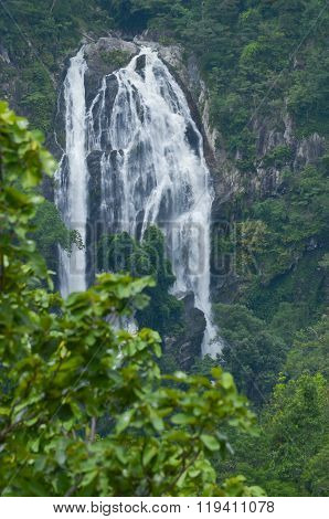 Klong Lan Waterfall
