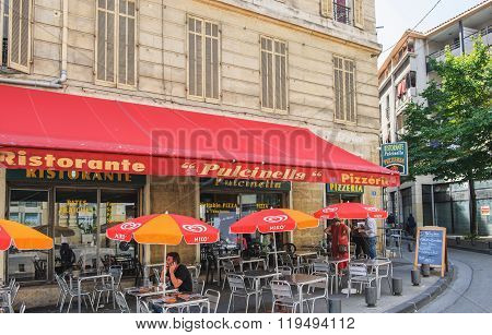 French Pizerria Retaurant In Marseille Pulcinella