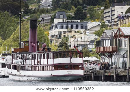 Queenstown, Nz - Nov 12:tss Earnslaw On November 15 2014.it's One Of The Oldest Tourist Attractions