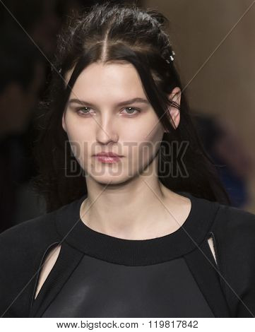 Dkny - Fall Winter 2016 Collection