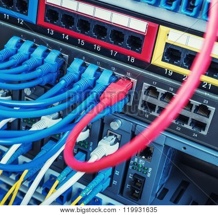 Network panel hub and cables