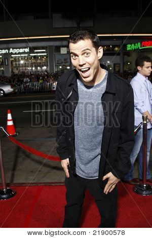LOS ANGELES - APR 10: Steve O na Jackass 3D premiéra se konala v Grauman na čínské divadlo v Los