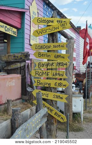 Post With Distances To Cities In Seligman June 22 2017. Route 66 Seligman. Arizona USA EEUU.