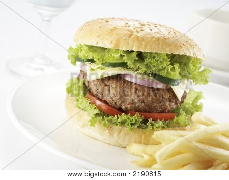 Burgare med restaurangmiljö