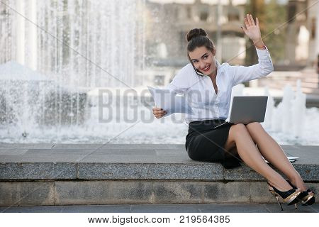 business meeting happy woman lifestyle laptop outdoor work proccess concept