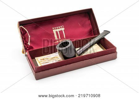 Bangkok, Thailand - Dec 23, 2017: Vintage Packaging Of Dunhill Pipe Isolated On White Background.