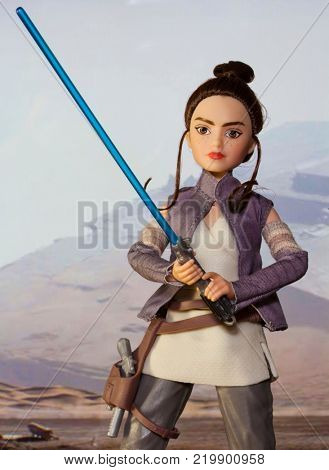 Scene depicting Rey discovering the force wielding a lightsaber while training as a Jedi - Hasbro Forces of Destiny action figure