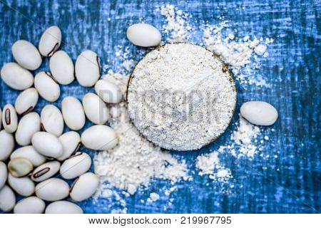 Close Up Of Ayurvedic Herb Kuanch,cowhage,mucuna Pruriens With Powder.
