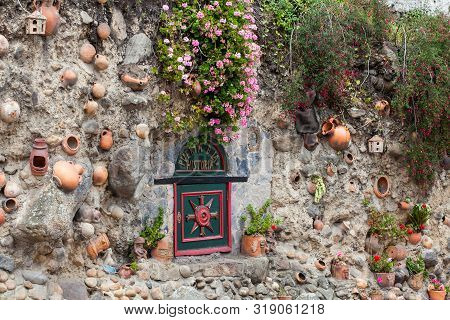 Mongui, Colombia - August, 2019: Door Of The History In The Small Beautiful Town Of Mongui