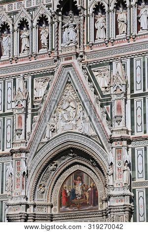 Florence, Italy - August 27, 2018: Florence Cathedral (il Duomo Di Firenze) On August 27, 2018 In Fl