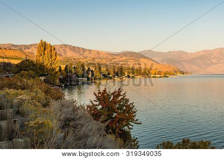 General Sunrise Views Of The Shores Of Chelan Lake, Washington, Usa.