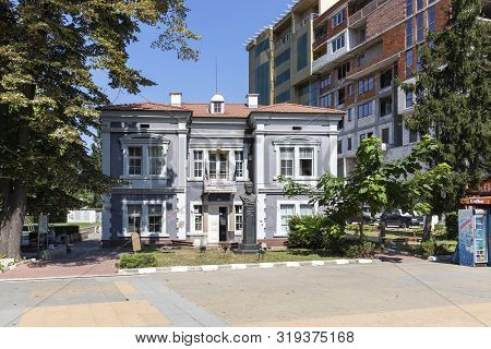 Asenovgrad, Bulgaria - August 5, 2019: Center Of Town Of Asenovgrad,  Plovdiv Region, Bulgaria