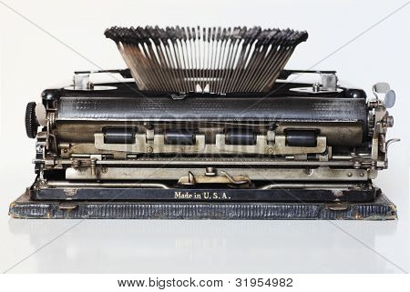 alte portable Schreibmaschine