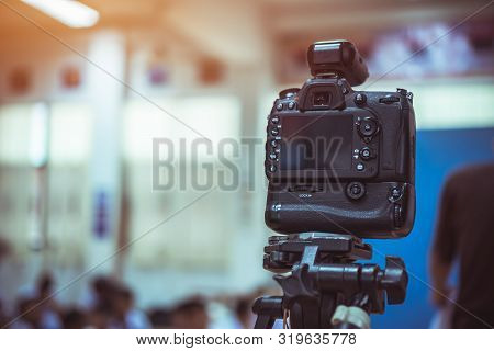 Production  Movie Video Concept : Professional Videographer Or Photographer Dslr Camera Shooting Tak