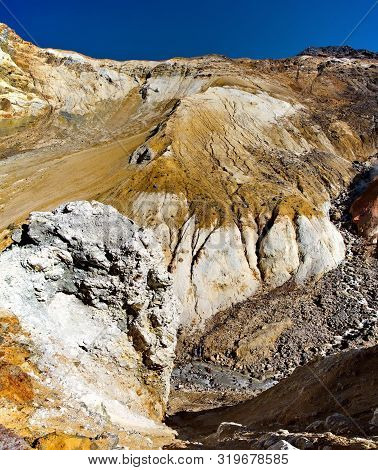 Russia. The Kamchatka Peninsula. Volcano 