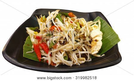 Som Tum Thai -thai Style Papaya Salad Spicy Food,traditional Thai Food Isolated Images