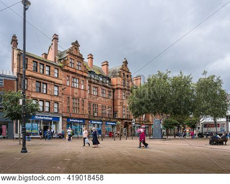 Carlisle, Cumbria, Uk, August 2020 - Street View Of The City Of Carlisle, Uk