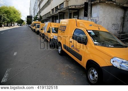 Post Office Vehicle In Salvador