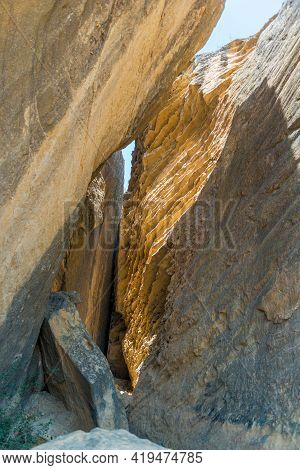 Park Reserve Gobustan In Azerbaijan With Ancient Rock Petroglyphs
