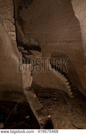 The Economic Cave - Columbarium - A Dovecote Near The Excavations Of The Ancient Maresha City In Bei
