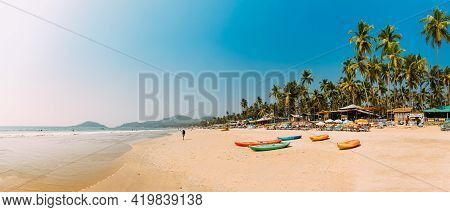 Canacona, Goa, India - February 16, 2020: Canoe Kayak For Rent Parked On Famous Palolem Beach On Bac