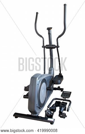 Assembly Of A Crosstrainer With Stabilisers (feet), Front Column On Main Frame And Handrail Arms Wit