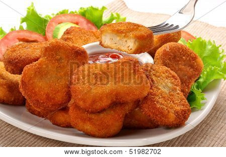 Nuggets with Salad