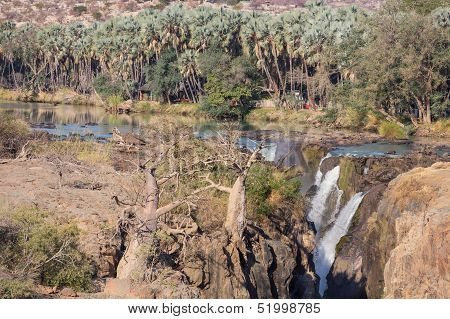 Epupa waterfalls