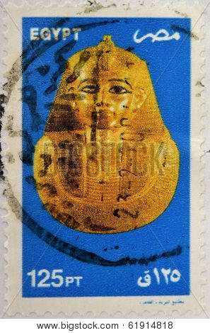 EGYPT - CIRCA 2000: stamp printed in Egypt shows Bust of king Psusennes I circa 2000
