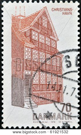 DENMARK - CIRCA 1972: A stamp printed in Denmark shows typical architecture Danish circa 1972
