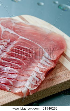 Cutted bakon