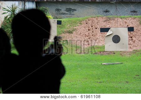 Shooting Gun
