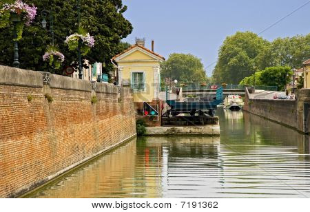 Drawbridge At Canal LatÃ©ral