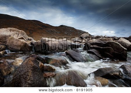 rocks with following water