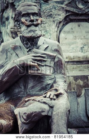 Statue Of Bruegemeister Buls In Brussels